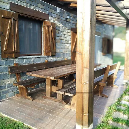 Oros Chalet